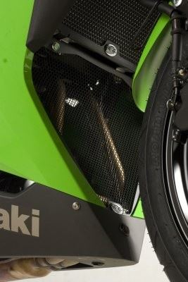 Downpipe Grille for Kawasaki Ninja 300 ('13- onwards) and Ninja 250 models ('13- '17). Colour: Black
