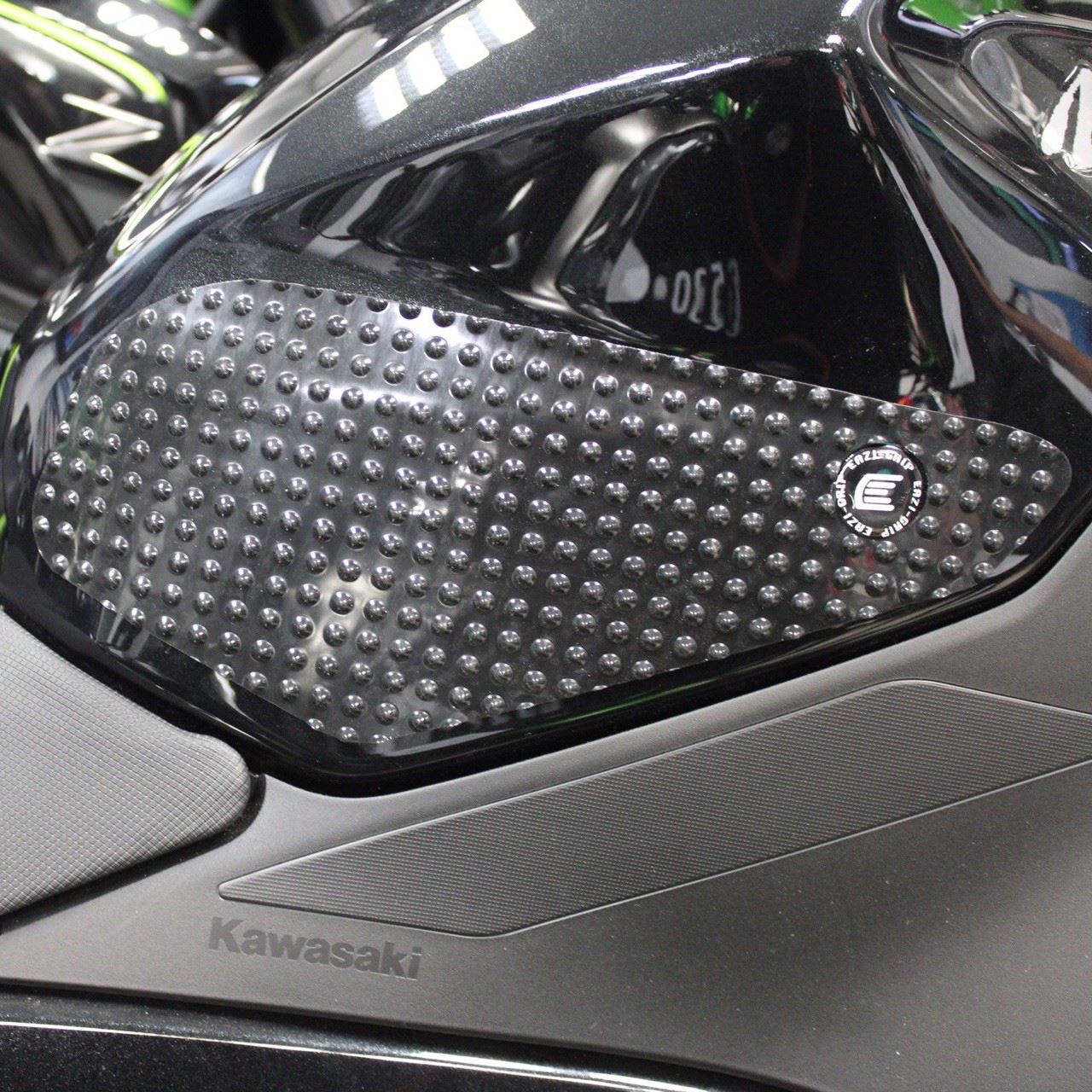 Eazi-Grip Kawasaki NINJA 400/Z400 2018-2025 - EVO Eazi-Grip Colour: Clear