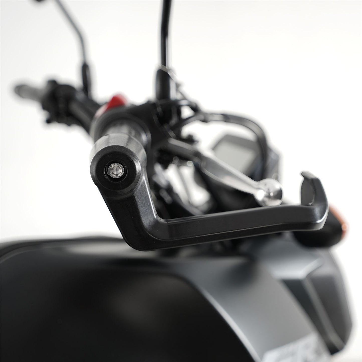 R&G Brake Lever Guard for Suzuki GSX-S750 '17- '24, Triumph Street Triple R/RS 765 '17-/ Street Triple S 765 '17- '20-, Yamaha YZF-R6 '17- , Aprilia Tuono 660 '21- '24, Dax 125 '22- & Honda MSX125 '13- Colour: Blue
