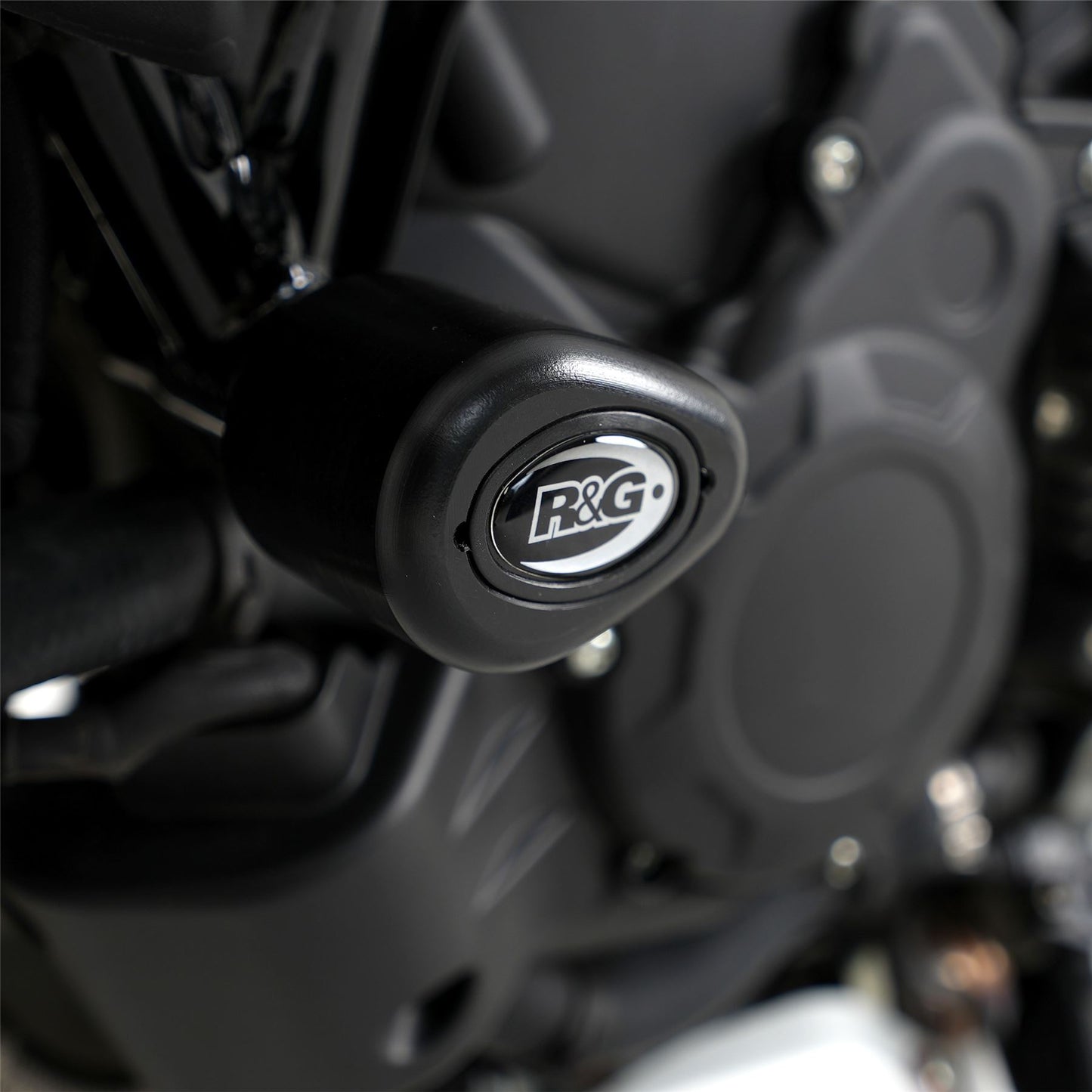 Crash Protectors - Aero Style for MV Agusta Brutale 800RR '17-, Turismo Veloce 800 '17- & Dragster 800 '17-Dragster 800RR '21- Colour: Black