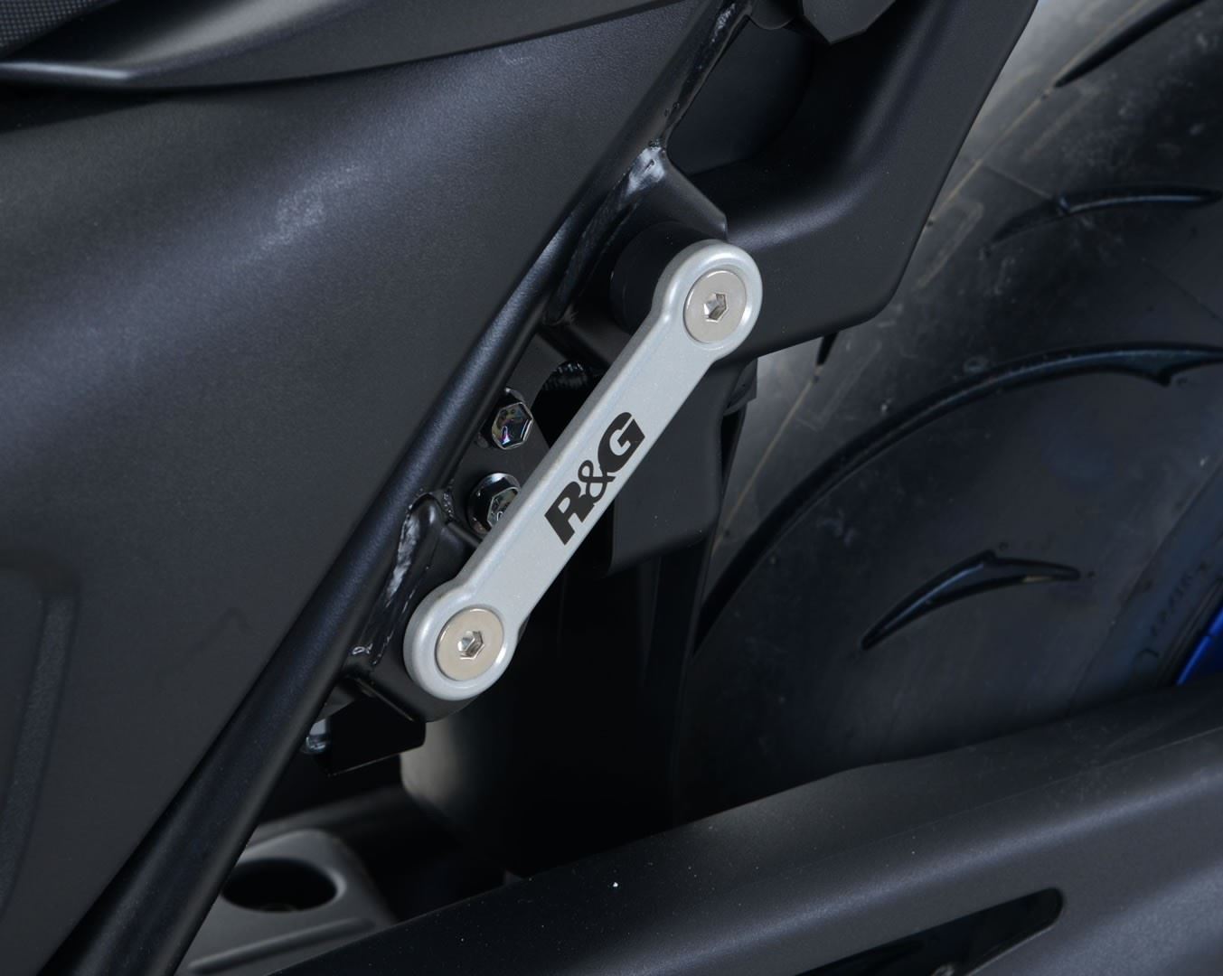 Rear Foot Rest Blanking Plate for Suzuki SV650 '16- & SV650X '18-