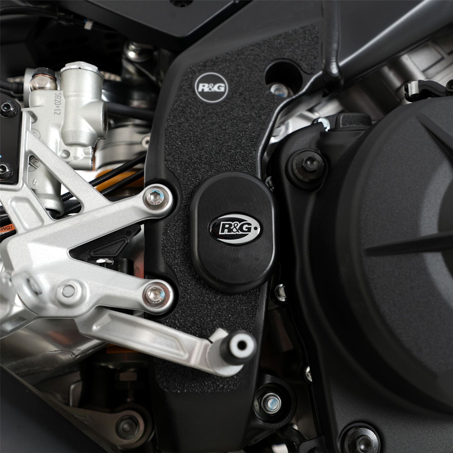 Frame Plug for Aprilia, Tuono V4 1100 Factory '15-, Caponord 1200 '13-, Tuono V4 & RSV4 1100 Factory '21-'24 models.