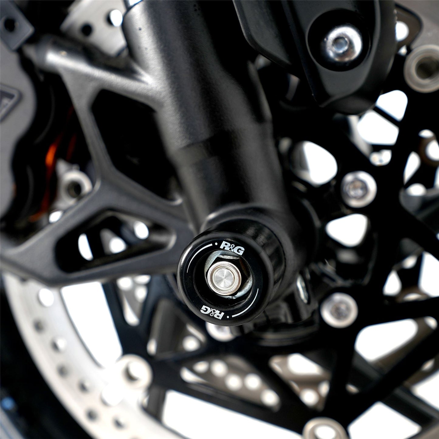 Fork Protectors for Triumph Street Triple R / RS 765 '17-, Street Triple S 765  '17-'20, Daytona 660 '24-, Trident 660 '21- & Daytona Moto2™ 765 '20- '24 (small bobbin)