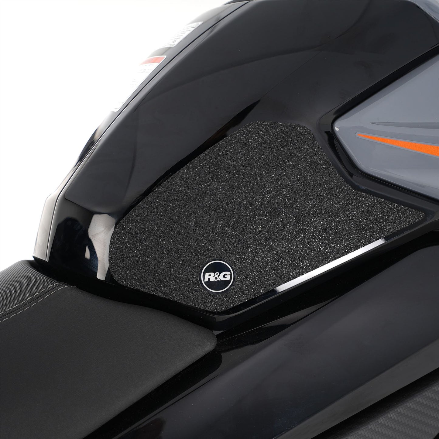 R&G Tank Traction Grips for CFMoto 300NK '21- Colour: Black