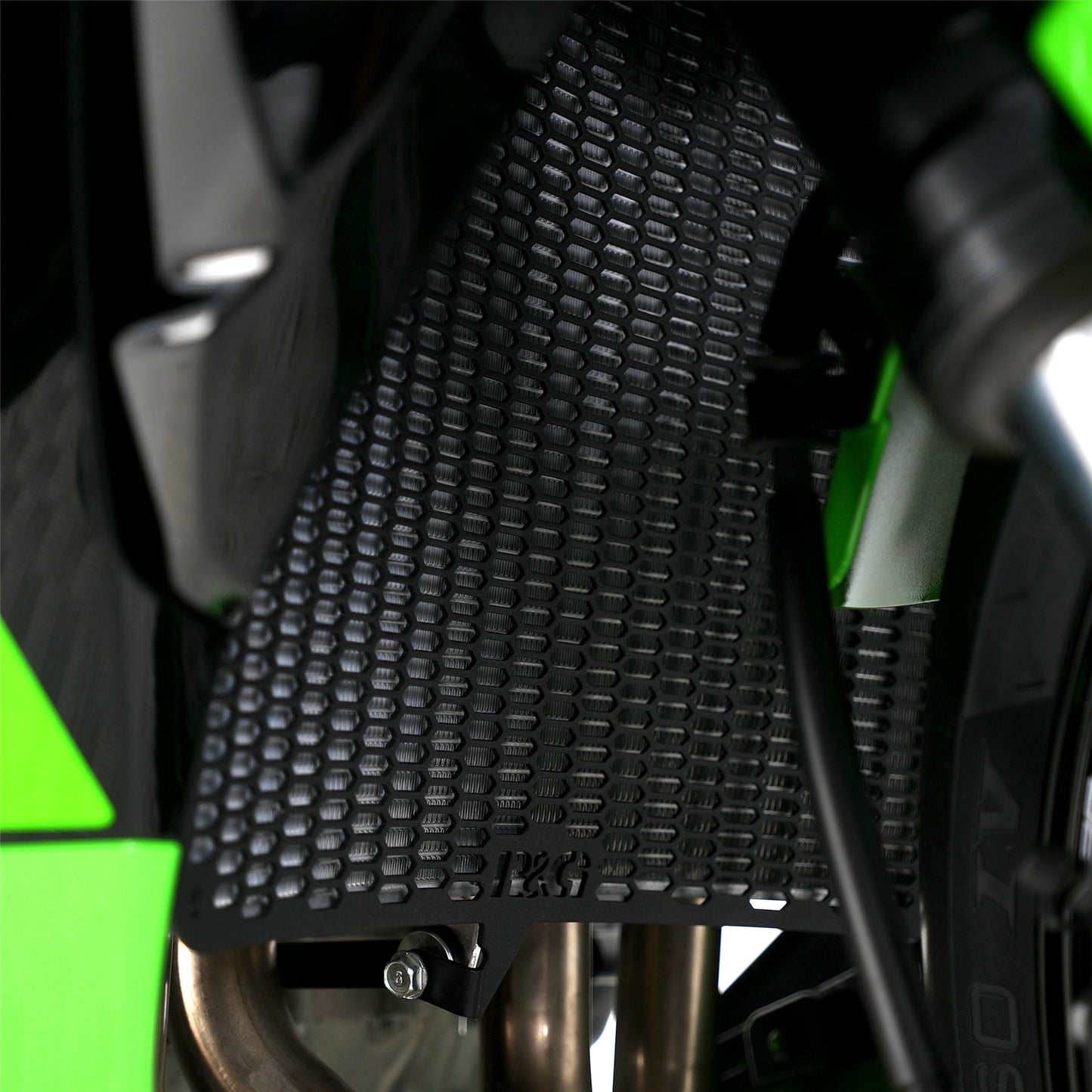 PRO Radiator Guard for Kawasaki ZX-6R '19-'24 & ZX636  '13- '18