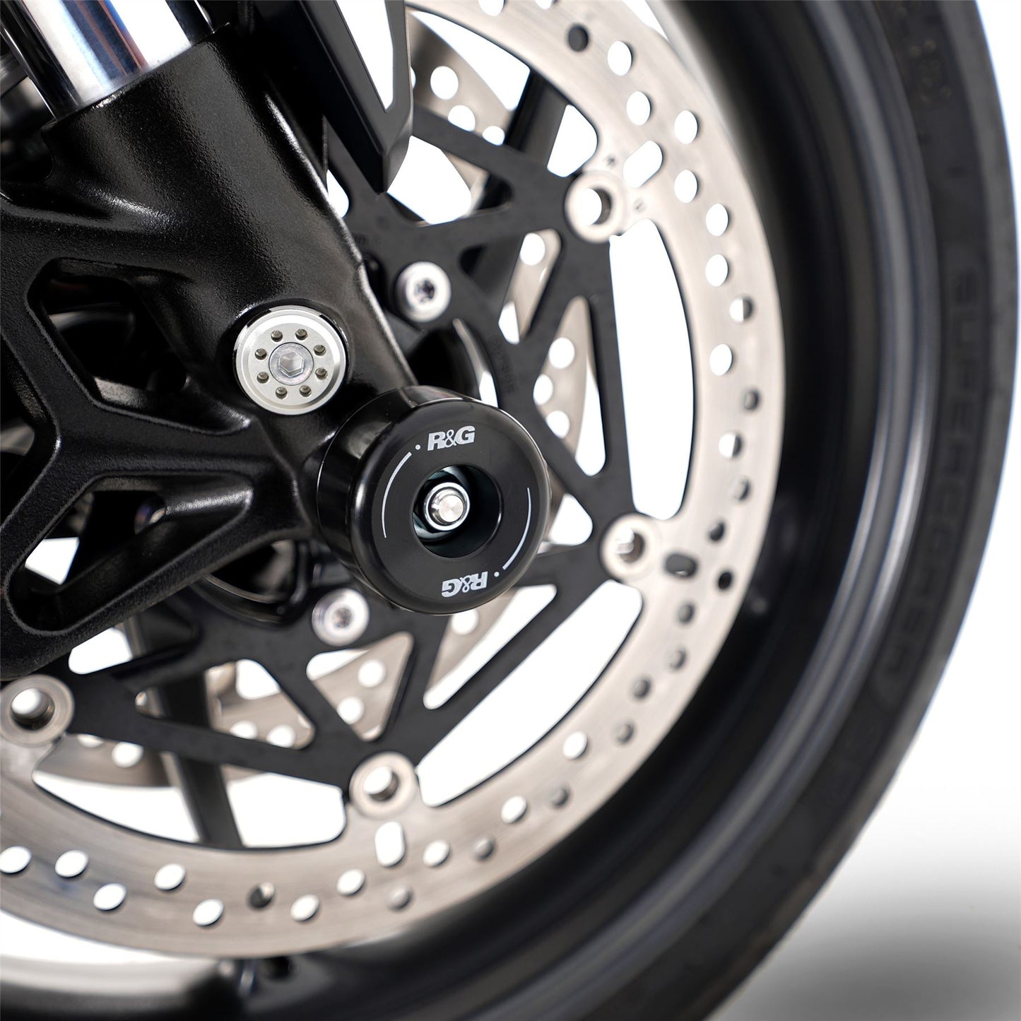 Fork Protectors for the Triumph Daytona 675 '13-, Daytona 660 '24-, Street Triple RX '15-, Street Triple R/RS 765 '17-/ Street Triple S 765 '17- '20, Daytona Moto2™ 765 '20- '24, Trident 660 '21- & Tiger 660 Sport '22- '24
