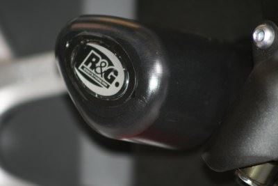 Crash Protectors - Aero Style for Yamaha YZF-R1 '07-'14 (Lower) Colour: Black
