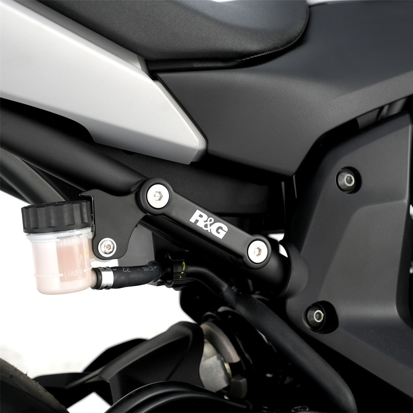 Rear Foot Rest Blanking Plate Kit for Yamaha MT-07 (FZ-07) models '14- Colour: Black (BK)