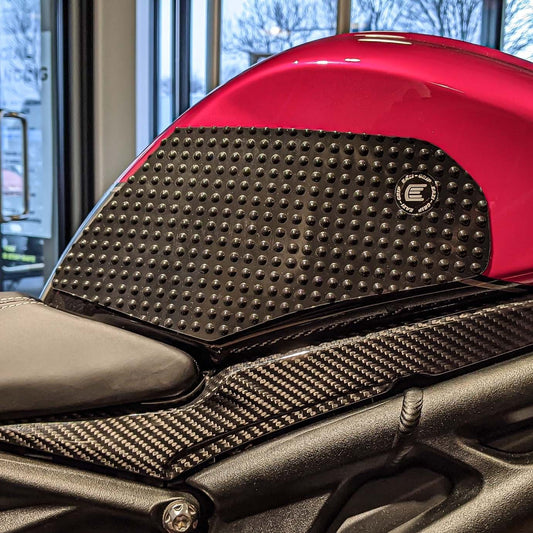 Eazi-Grip Triumph Speed Triple 1200RR '22-25  - EVO Eazi-Grip Colour: Black