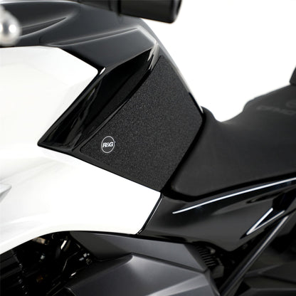 R&G Tank Traction Grips for CFMoto 650NK '22- Colour: Clear