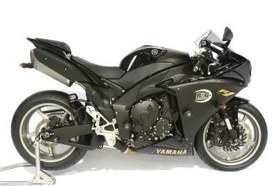 Crash Protectors - Aero Style for Yamaha YZF-R1 '09-'12 Colour: Black