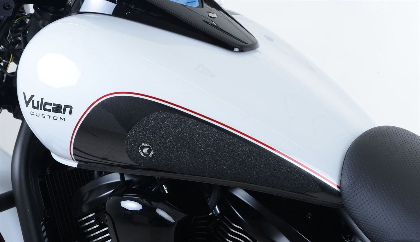 R&G Tank Traction Grips for Kawasaki Vulcan VN900 Csutom '07-, Classic '06- and Classic LT '11- Colour: Black