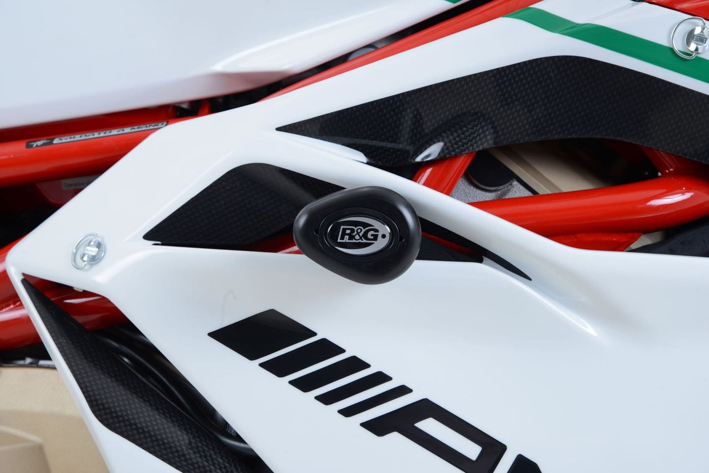 Crash Protectors - Aero Style for MV Agusta F4RC '15- Colour: White