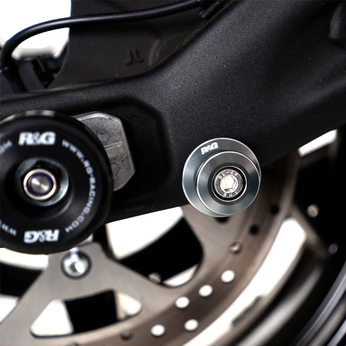 R&G Elevation Paddock Stand Bobbin - M8 - Suzuki GSX-250R '17- & Zero DSR/X '23- Colour: Titanium