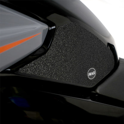 R&G Tank Traction Grips for CFMoto 300NK '21- Colour: Black