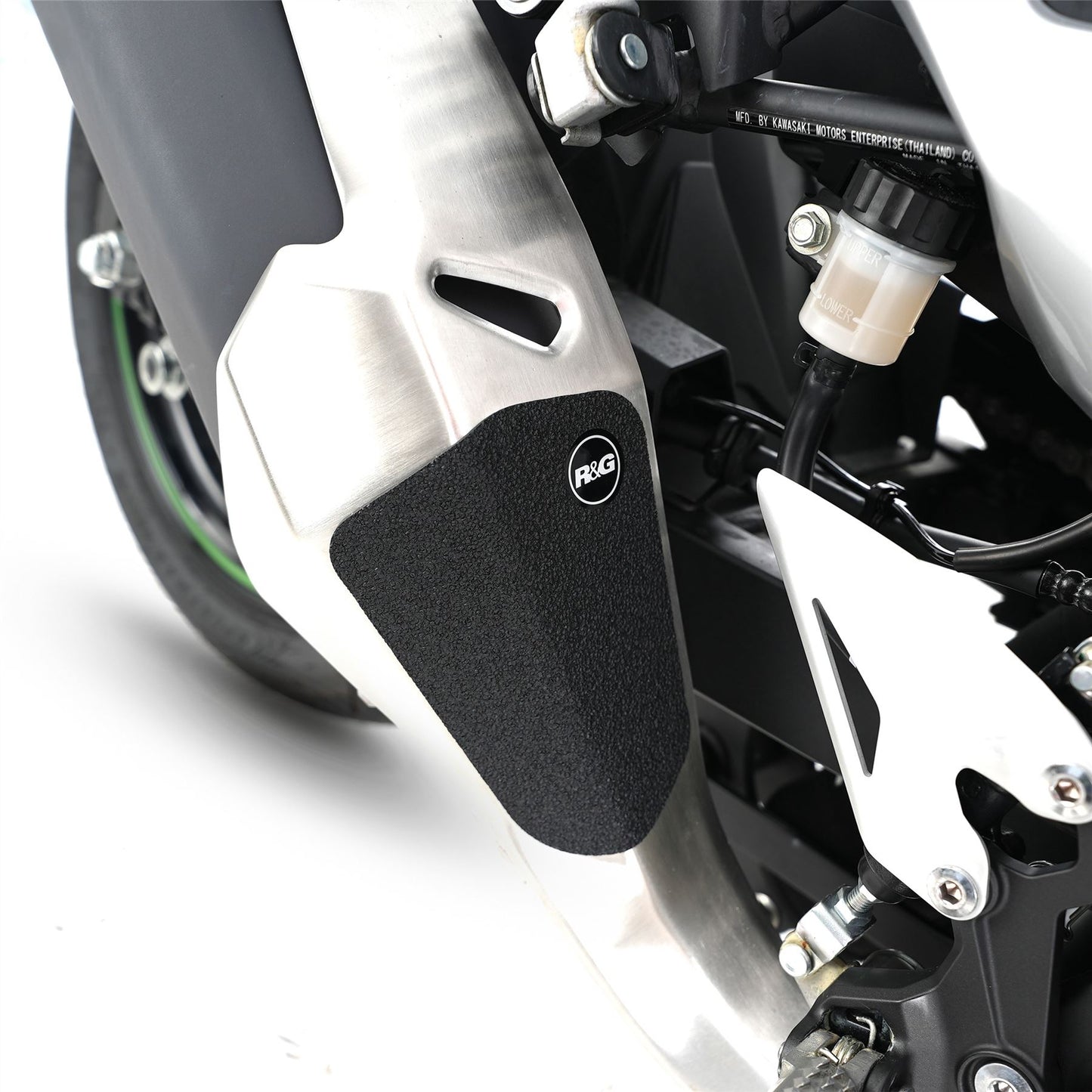 R&G Boot Guard Kit for Kawasaki  Ninja 7 Hybrid HEV / Z 7 Hybrid HEV  '24-, Ninja 250/400 '18-& Z400/ Z250 '19-, Z500 (Ninja) '24-