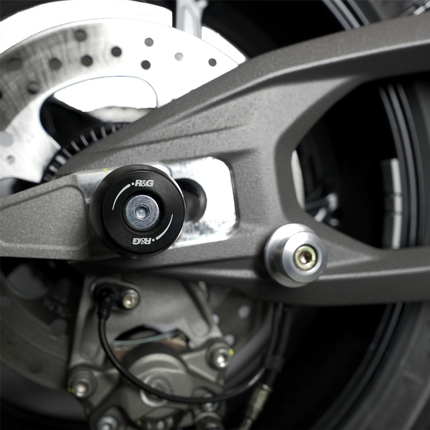 APEX Swingarm Protectors for the Ducati Panigale V4(S) '25- & Streetfighter V4(S) '25-