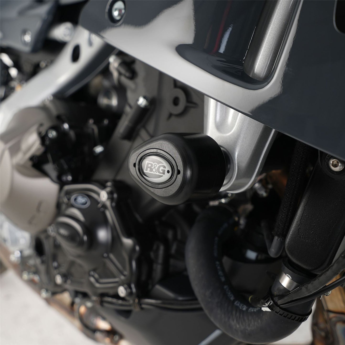 Crash Protectors -  Aero Style for Yamaha XSR900 GP '24-  Colour: Black
