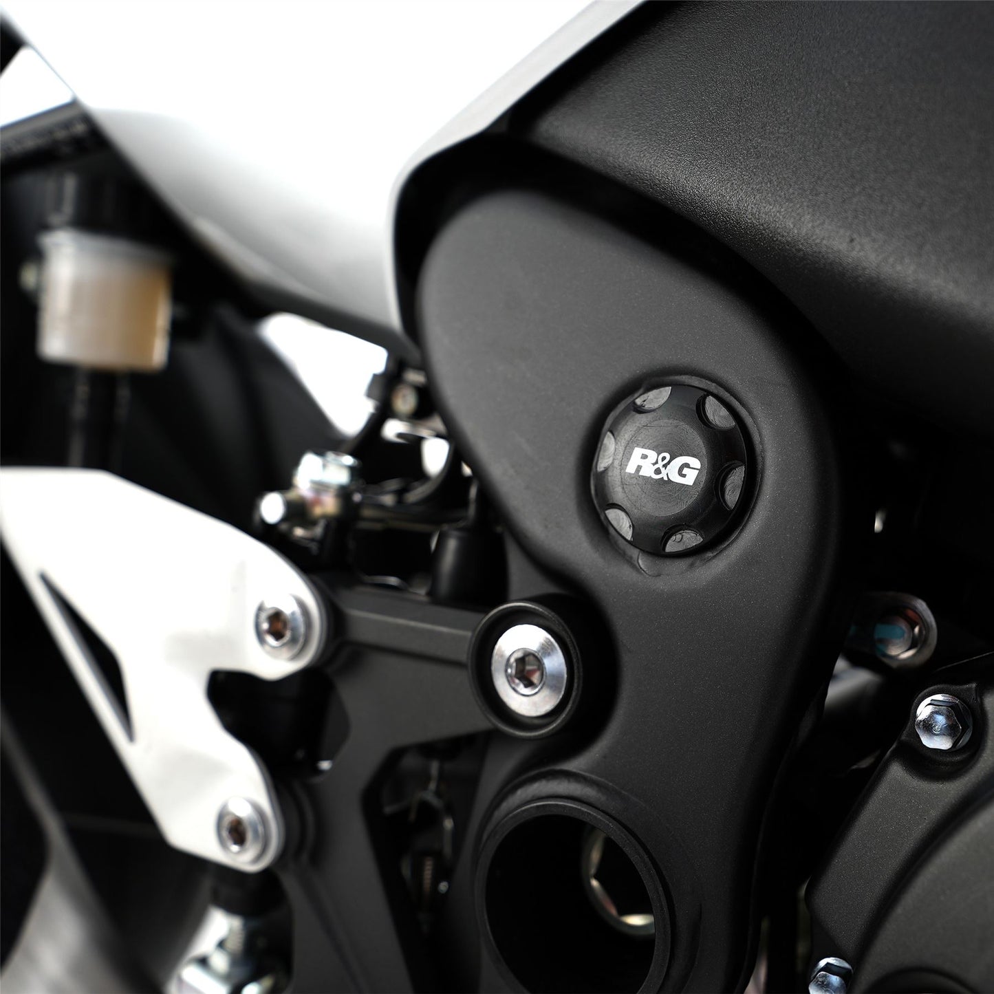 Frame Plug for Kawasaki  Ninja 7 Hybrid HEV / Z 7 Hybrid HEV  '24-, Ninja 400/250 '18-, Z500 (Ninja) '24-,  Z400/ Z250 '19- & Benelli TNT 125 '17- (RHS or LHS)