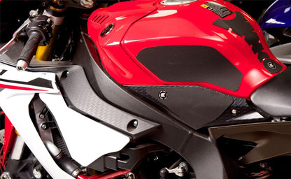 Eazi-Grip Yamaha YZF-R1/R1M 2015-2019 - PRO Eazi-Grip Colour: Black