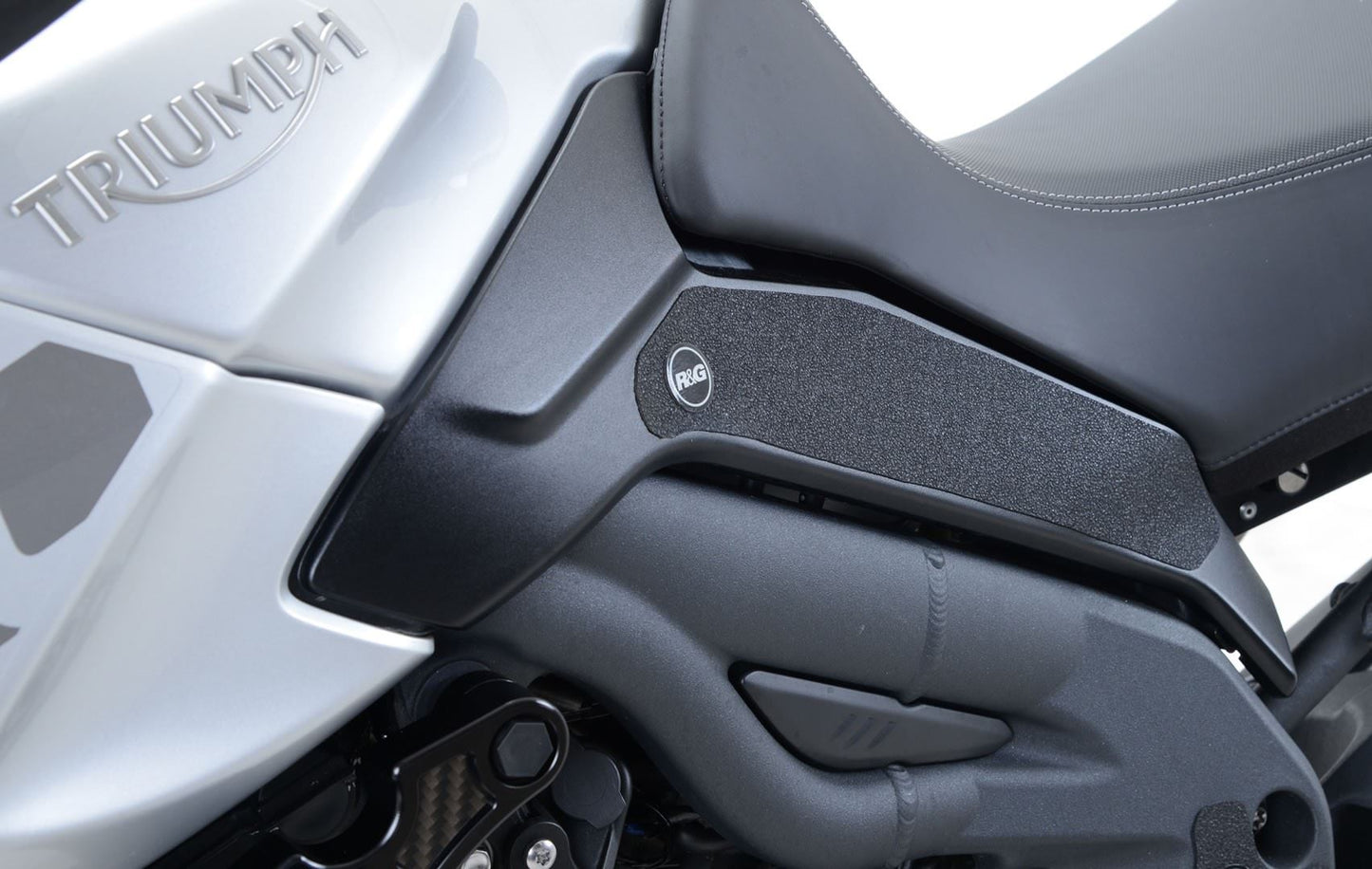 R&G Tank Traction Grip for Triumph Tiger Sport 1050 '16- Colour: Black
