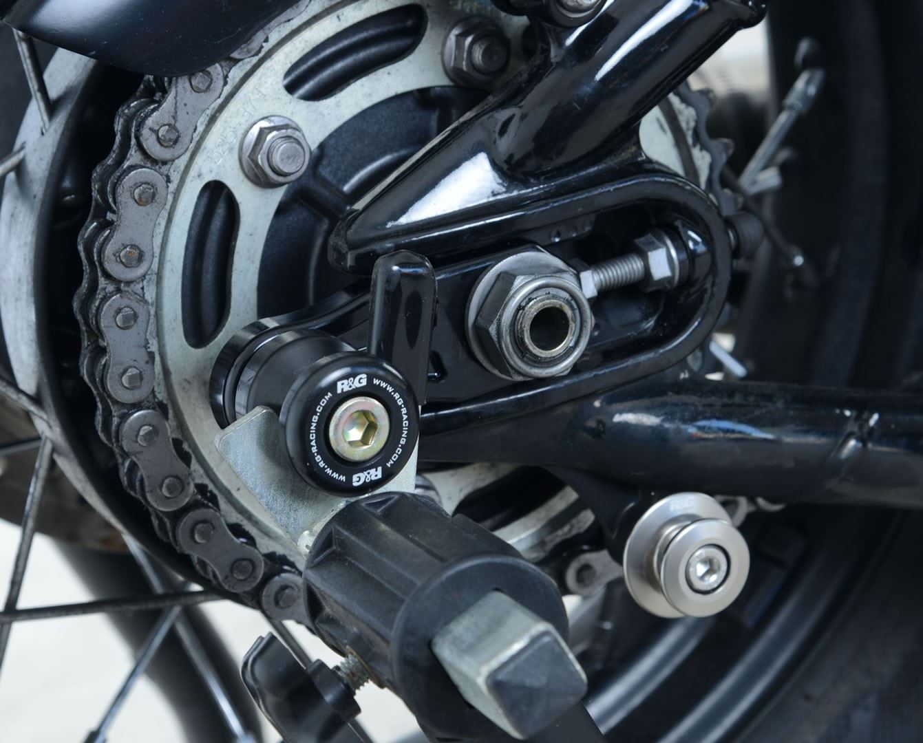 Offset Cotton Reels for Triumph Bonneville Bobber ’17- & Street Cup '17-