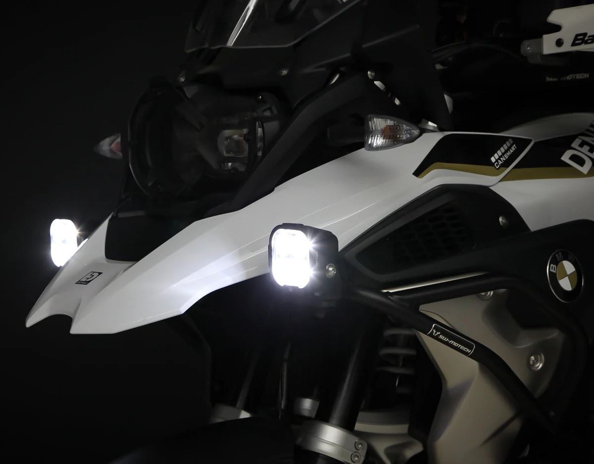 DENALI DL-4 Driving Light w/ DataDim Technology, 4-LED, Elliptical Hybrid Beam Colour: Yellow