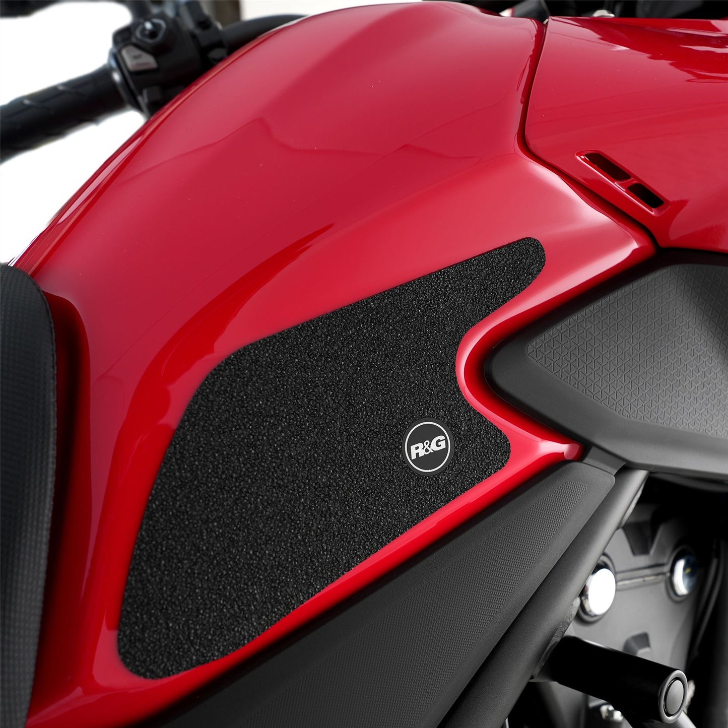 R&G Tank Traction Grips for Honda NX500 '24- Colour: Black