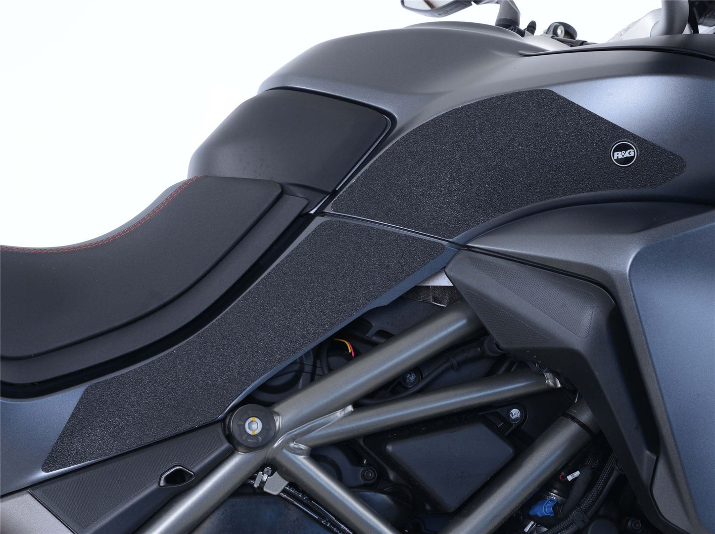 R&G Tank Traction Grips for Ducati Multistrada 1260, 1260S, 1260 D-AIR and 1260 Pikes Peak '18- models. Colour: Black