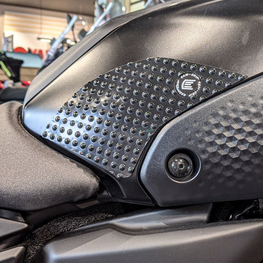 Eazi-Grip Yamaha MT-07 2021-2024 - EVO Eazi-Grip Colour: Black