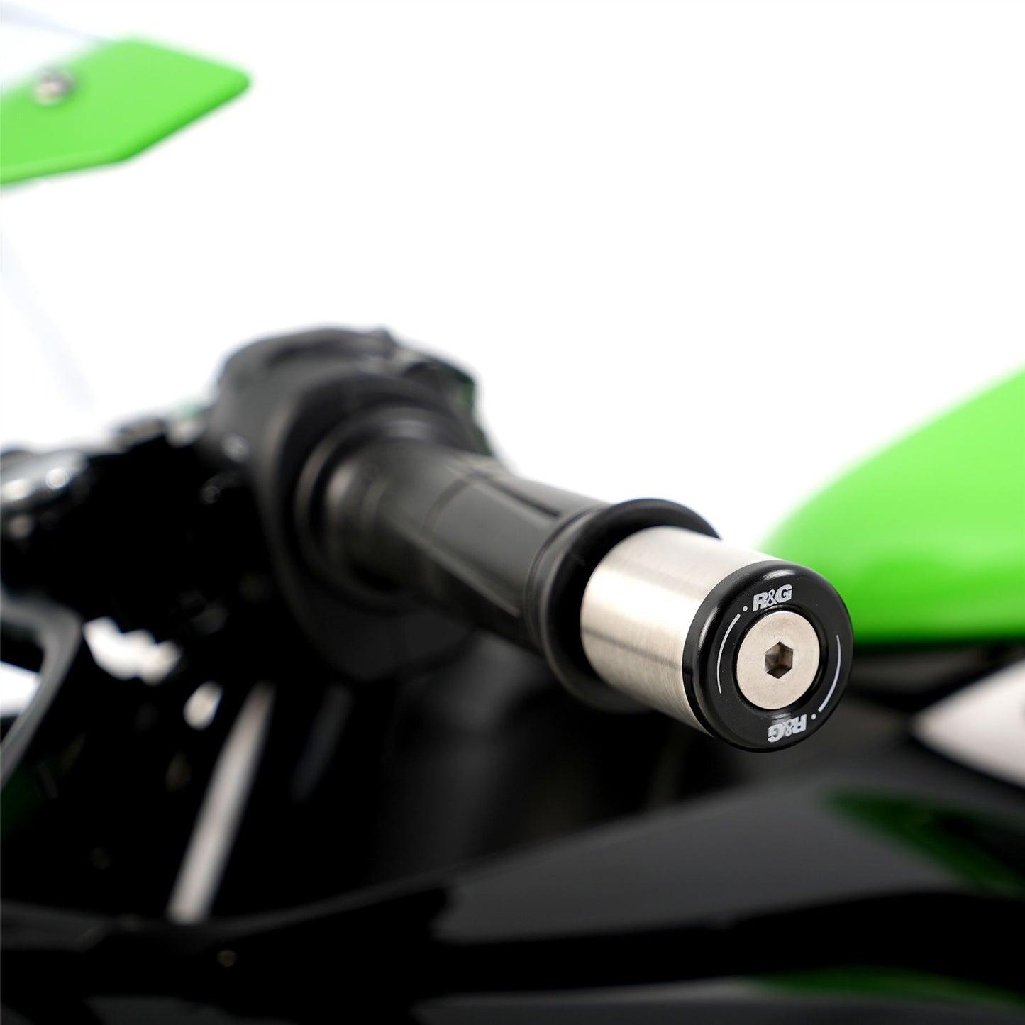 Bar End Sliders for KTM 690 Enduro '08, 690 SMC '08, SMC-R '12-'18, Kawasaki Z900 '17- /Z900RS '17- '24,  Ninja 250/ 400 '18-, ZX-6R '19- '24, Z400, Z250 '19-, Z650RS '21- '24, ZH2 '20- '24, ZX-4R(R) (SE) ’23- '24, Z500 (NINJA) '24-
