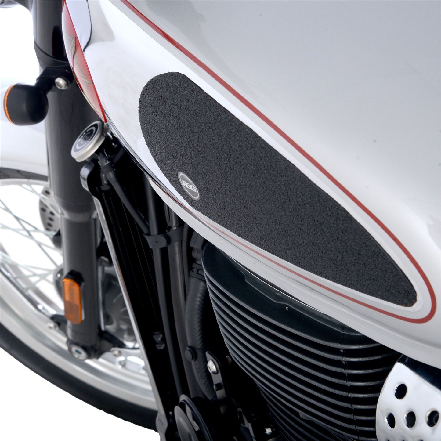 R&G Tank Traction Grips for BSA Gold Star '23- Colour: Black
