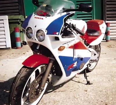 Crash Protectors - Classic Style for Honda CBR400 Tri Arm (NC239 frame) Colour: Black