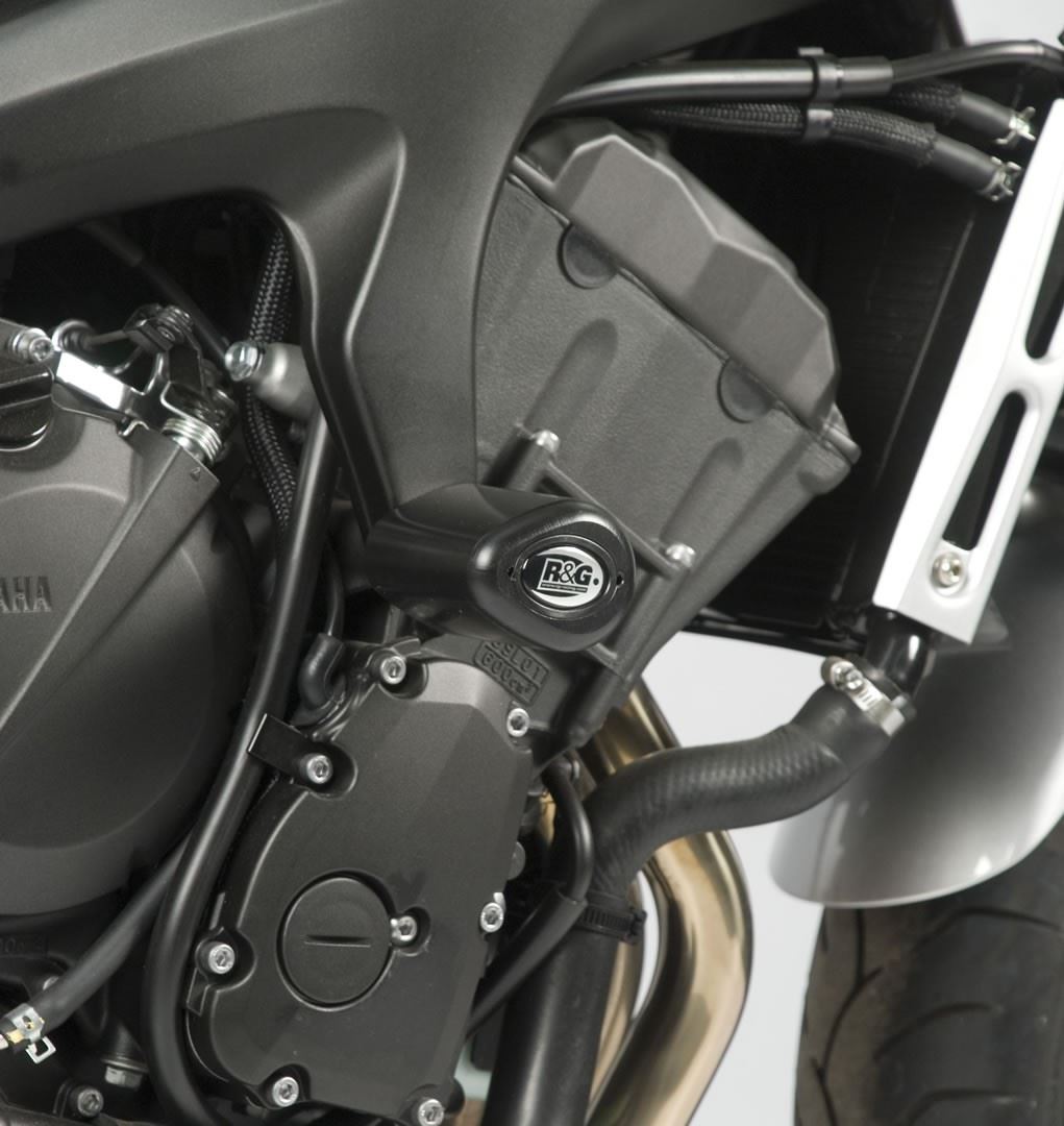 Crash Protectors - Aero Style for the Yamaha FZ6 '04- Colour: Black