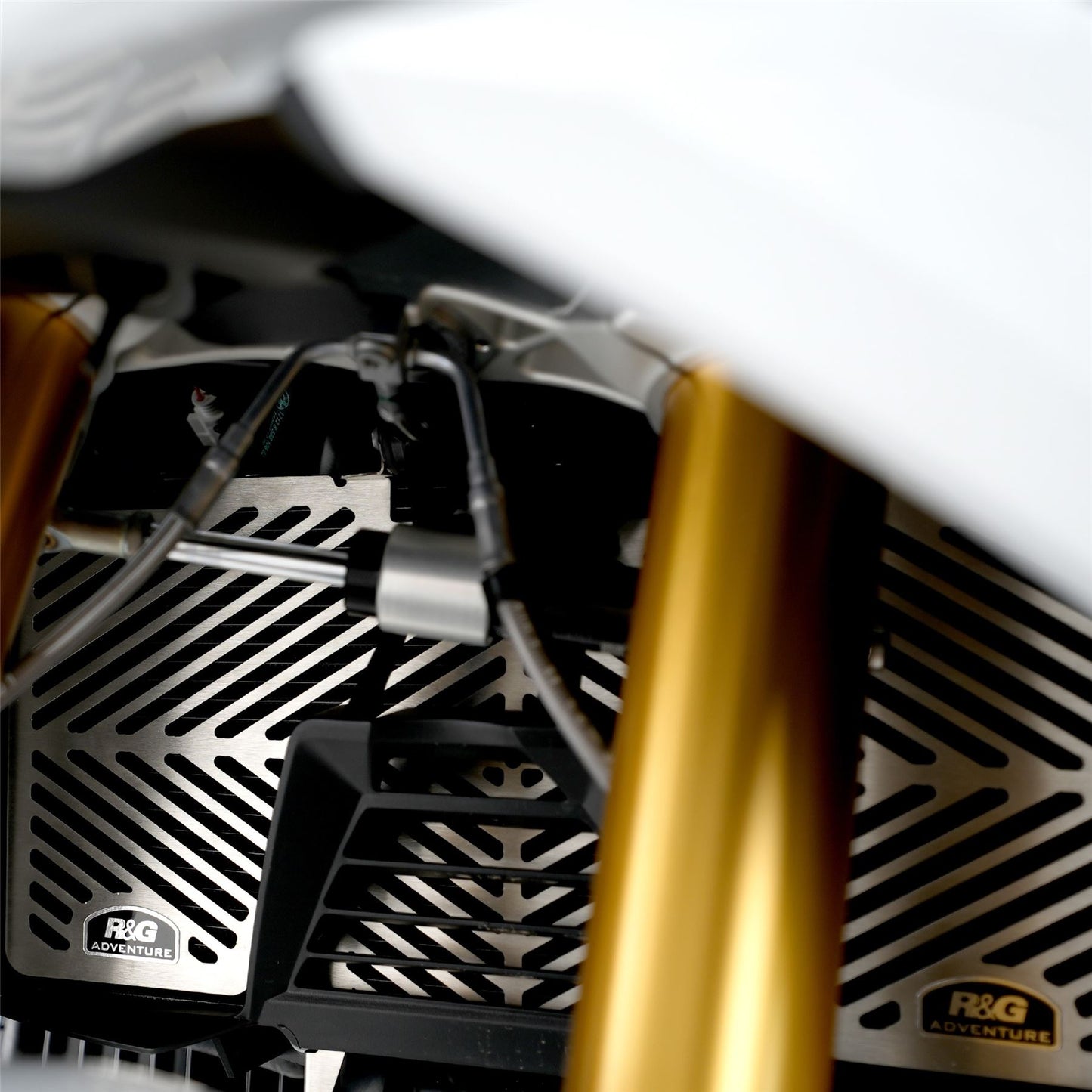 Stainless Steel Radiator Guard for the BMW R1200R/RS '15-'18 R1250R (RS) '19-, R1250RS SE '24-