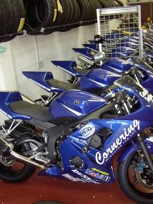 Crash Protectors - Classic Style for Yamaha YZF-R6 '03-'05
