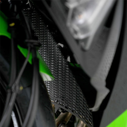 PRO Radiator Guard for Kawasaki ZX-6R '19-'24 & ZX636  '13- '18