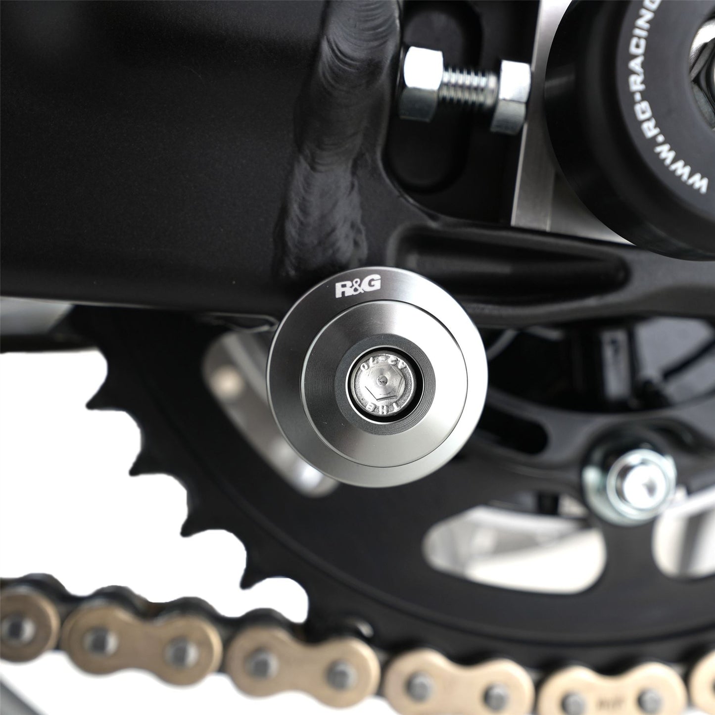 M6 Elevation Paddock Stand Bobbins Colour: Black