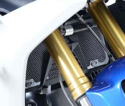 Radiator Guard for the BMW R1200R/RS '15-'18 R1250R (RS) '19-, R1250RS SE '24- Radiator Guard Colour: Black