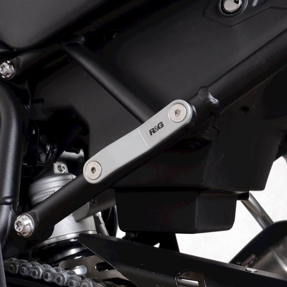 Rear Foot Rest Blanking Plate for Triumph Tiger 900/900 Rally(PRO) /900GT(PRO/LOW) '20-,Tig.850Sp '21- (Pair) Colour: Black