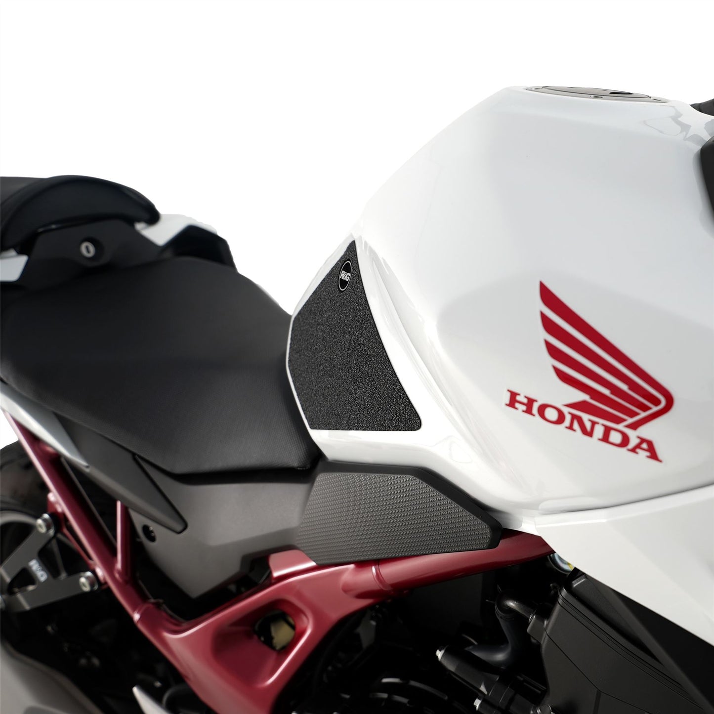 R&G Tank Traction Grips for Honda CB750 Hornet '23- Colour: Clear
