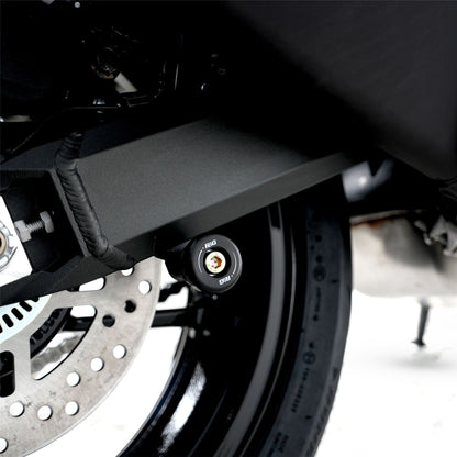 Cotton Reels for Kawasaki Z900 '17- , Z900RS '21- '24, ZH2 '20- '24 and Triumph Bonneville Bobber '17-'20 models Colour: Black