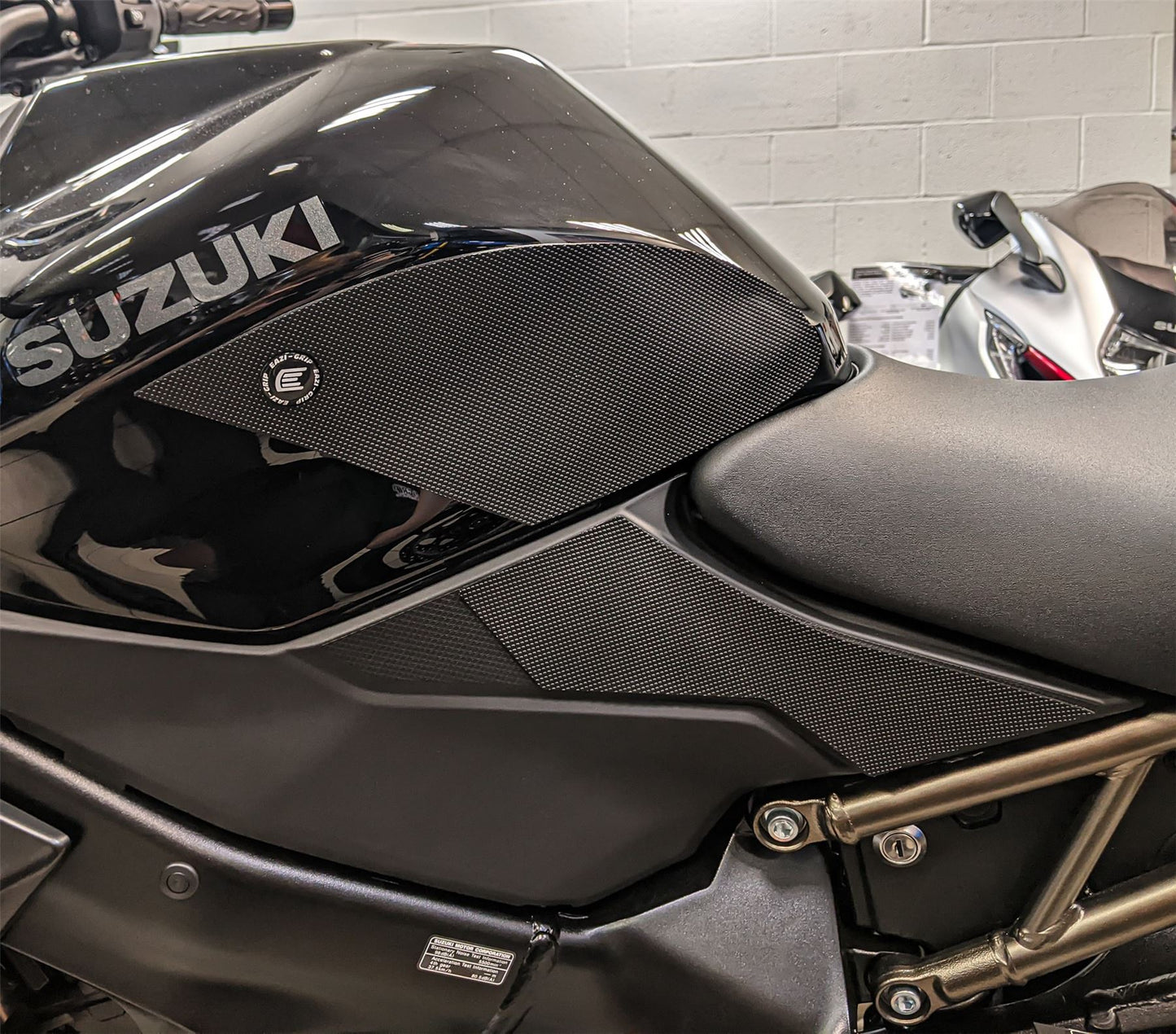 Eazi-Grip Suzuki GSX-S1000 GT 2021-2025 - PRO Eazi-Grip Colour: Clear
