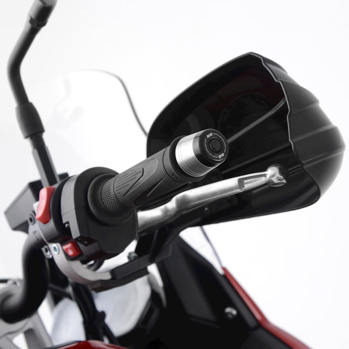 Bar End Sliders for Triumph Trident 660 '21-, Daytona 660 '24-,  Speed Triple 1200 RS '21-  (without mirrors) & Royal Enfield Continental GT 650 ’19-