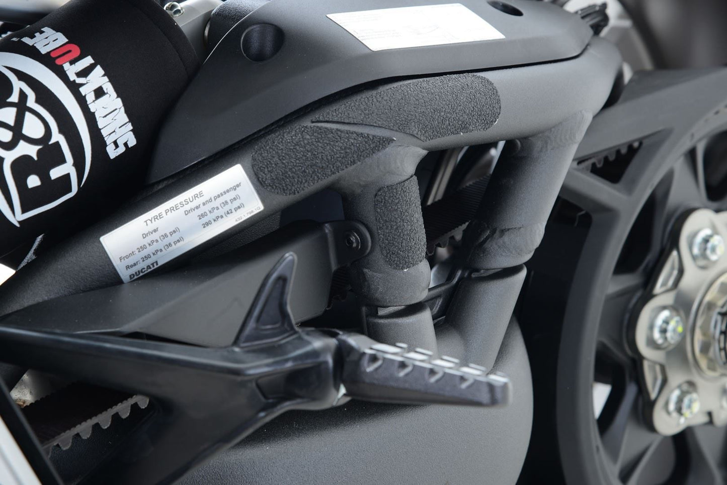 R&G Boot Guard Kit for Ducati XDiavel, XDiavel S '16-