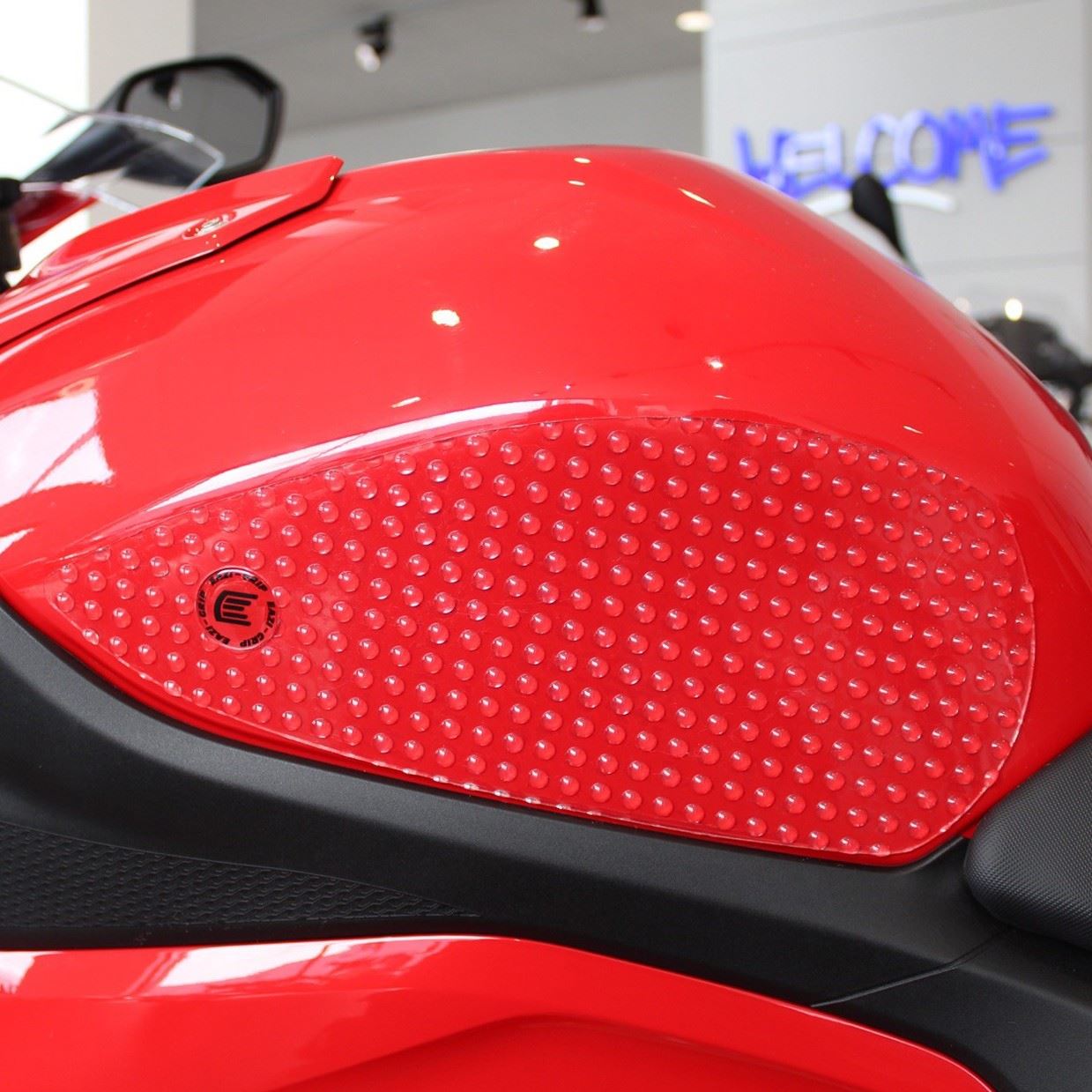 Eazi-Grip BMW M1000R '23-25 - EVO Eazi-Grip Colour: Clear