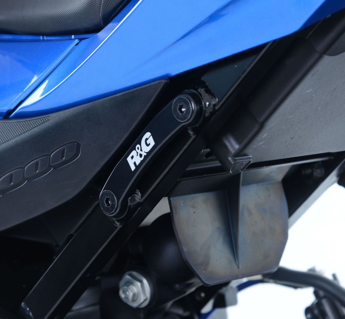 Rear Foot Rest Blanking Plate for Kawasaki Ninja 250 '17, Ninja 300, Z250 '13-'18 and Suzuki GSX-R1000 / GSX-R1000R '17- '24 models