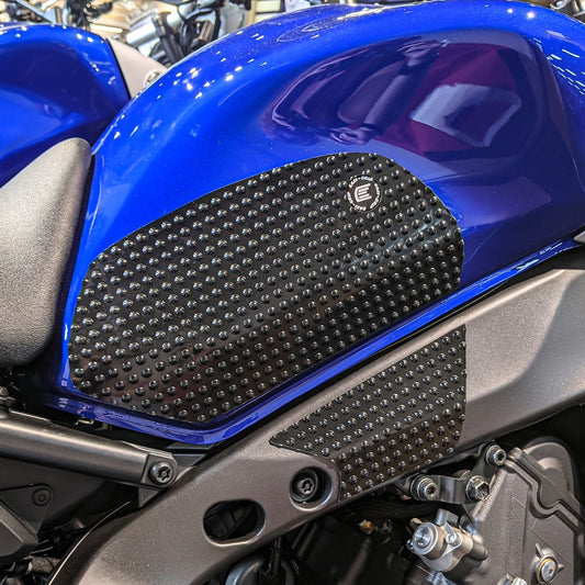 Eazi-Grip Yamaha MT-09 2021-2023 - EVO Eazi-Grip Colour: Black