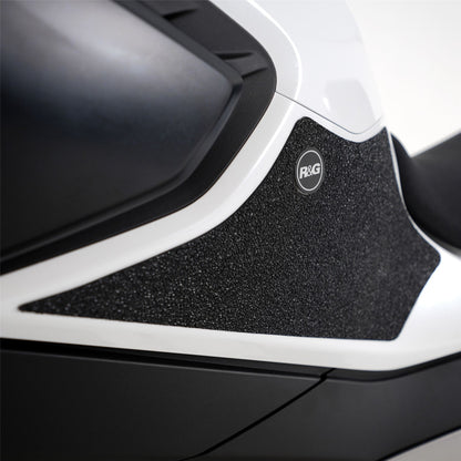 R&G Tank Traction Grips for CFMoto 800NK '23- Colour: Black