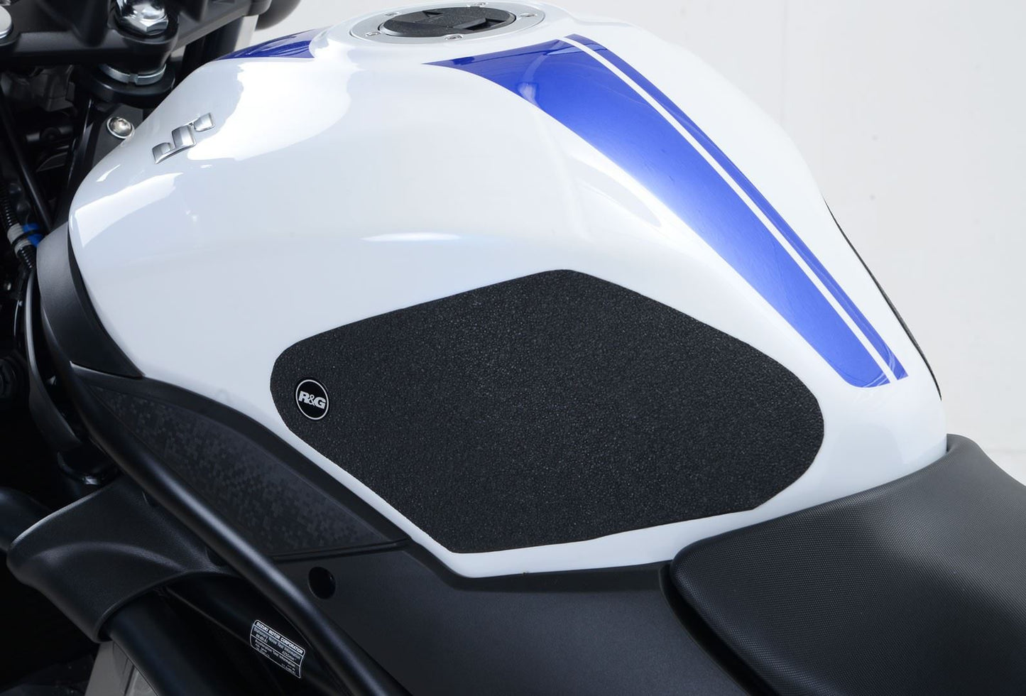 R&G Tank Traction Grips for Suzuki SV650 '16- & SV650X '18- Colour: Black